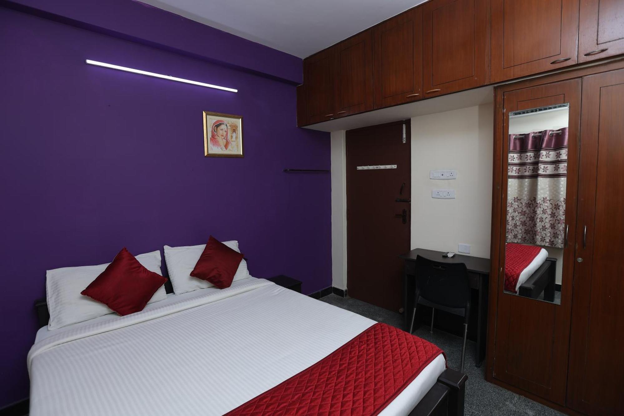 Happyhomes Porur -Near Rmz Software Park-Commerzone-Dlf It Sez Park -L&T Chennai Eksteriør billede